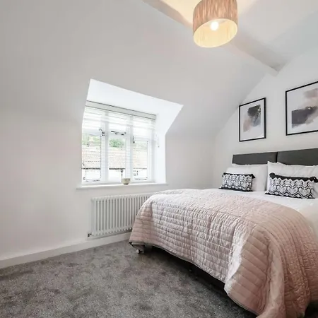 3 Bed In Pickering Oc-82856 度假居